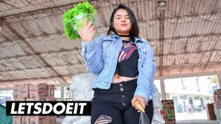 Forró spanyol milf xiomara soto olajos szexe az úton