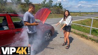 George Uhl vadul megdugja a fekete hajú macát az erdőben