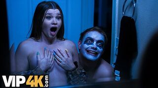 Kiki daire nyálkás köpködése a kíméletlen faszodon