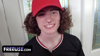 Megdugtam az edzőmet! szerencsés baseball játékos ingyenesen használja bazinagy cicis milfjét!