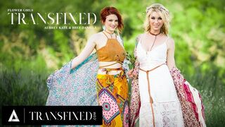 Bree Daniels és Aubrey Kate forró finom szeretkezése