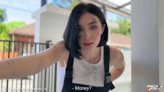 Szemrevaló autószerelő tinédzser leszopja keményen és kap arconlövés pov-ból