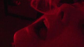 Az amatőr maca megkötözve és keményen megszexelve