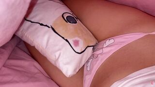 A tréfa bevált! gyorsan bújj be a takaróm alá