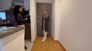 A szomszéd spiné lesbi vágyait teljesítem hálából