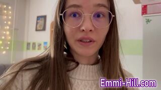 Tinédzser egyetemista kiscsaj extrém spriccelése tanárral