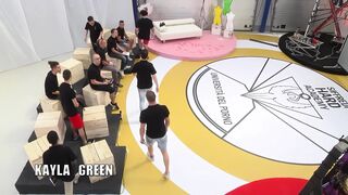 Rocco Hard Academy - Világos Szőke MILF Keményen Megkapja a Gigászi Dárdát Brittany Bardottal és Angel Wickyvel