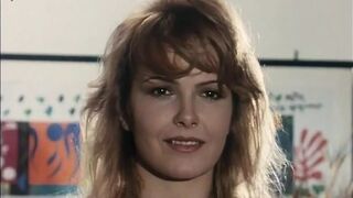 Jennifer második epizódja retro stílusban óriási farokkal és dús mellekkel